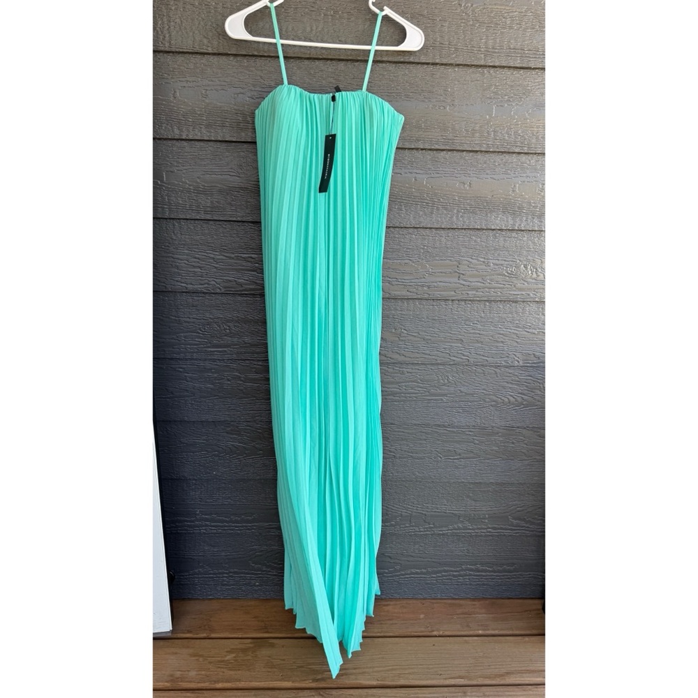 BCBG MAX AZRIA Strapless Pleated Maxi Dress